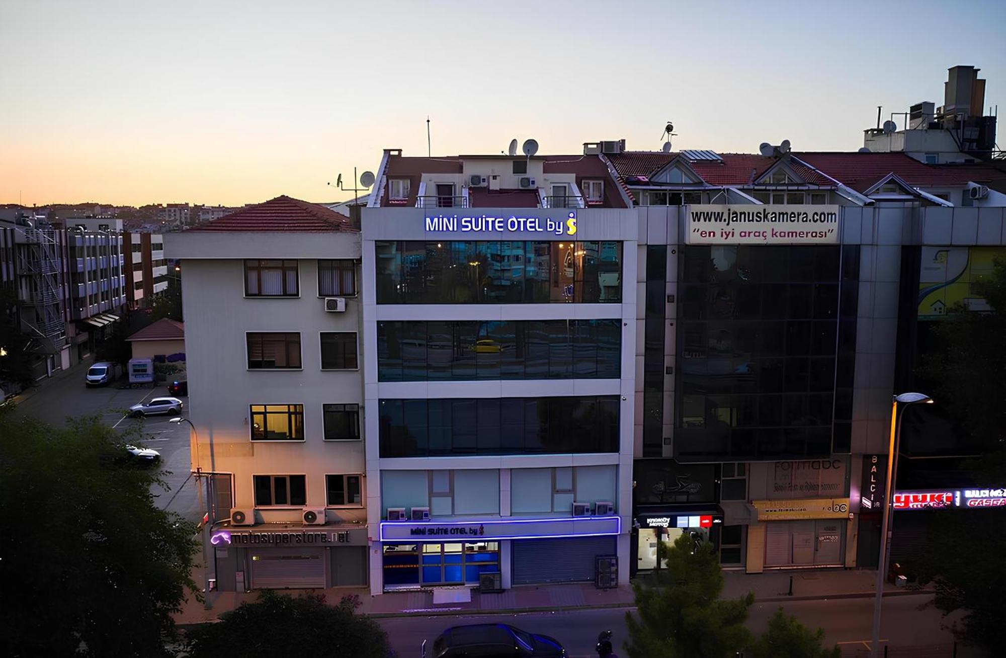 Mini Suite Otel Istanbul Exterior photo