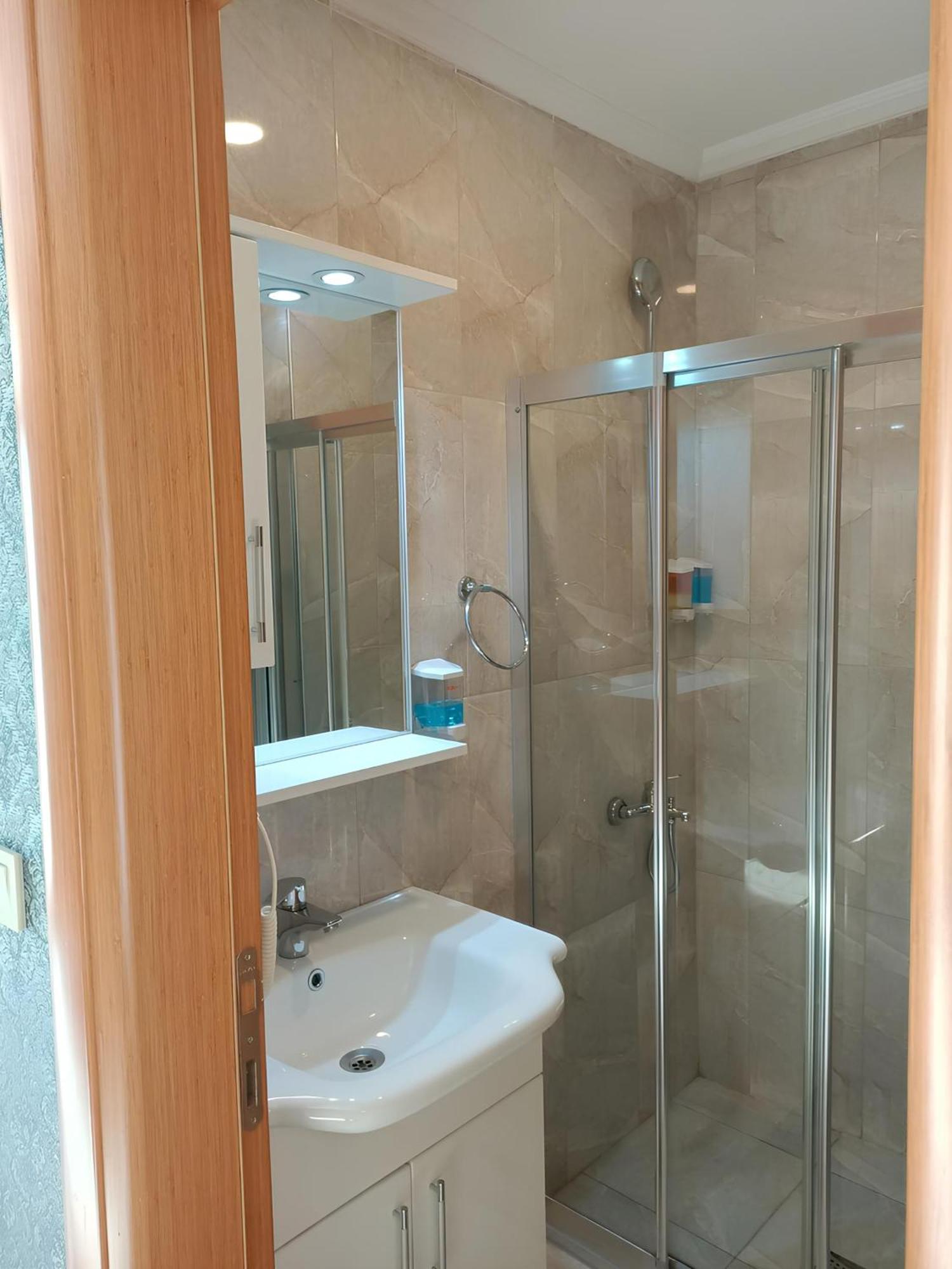 Mini Suite Otel Istanbul Exterior photo